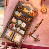 Book Nook Alice Adventure